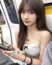 小雨 162cm 45kg D型 19歲