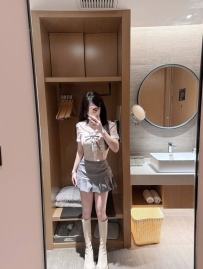 小莓 153.B.41kg.19歲