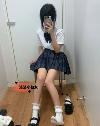 小雪 155.C.40.18歲  #幼齒小蘿莉 超萌系 #軟萌治愈小巧可愛，皮膚白嫩，聲音甜美！ #