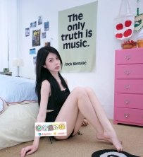 梓晴 160cm/Dcup/45kg/24歲