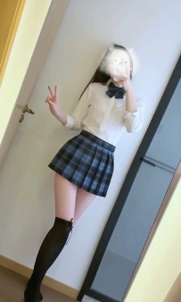 糖糖  165/48/C/24歲