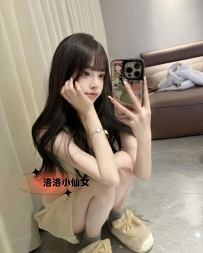 "糖果"  157cm/C奶/40kg/19歲   有著甜美可愛的笑容就像一顆鮮豔欲滴的糖果甜蜜的初戀