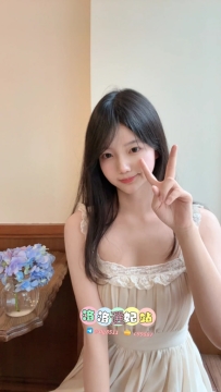 曼妮 162 D 45 24歲