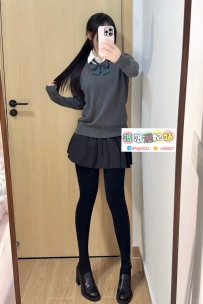 小蔥 164cm C 44kg 21歲