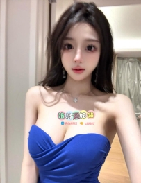 佳佳 162/D/45/21歲