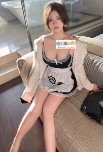 樂樂  160/45/E/24歲